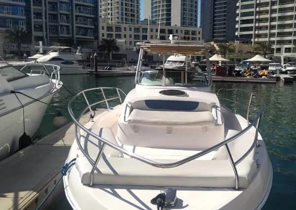 33 Feet Yacht Rental Dubai – Private